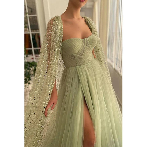 Vestido de fiesta brillante con escote en forma de corazón, plisado de tul y abertura alta