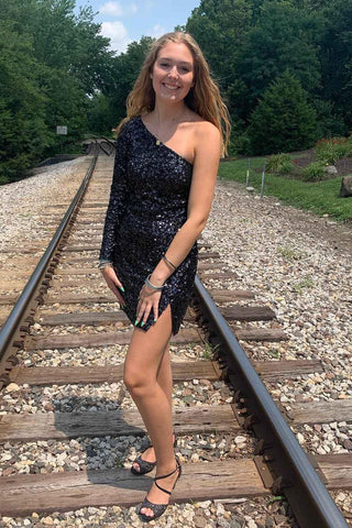 Robe de bal à sequins avec manches