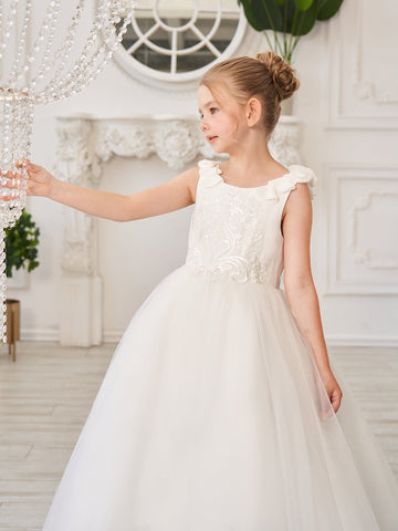 Elegant White Tulle Flower Girl Dress with Sweep Train