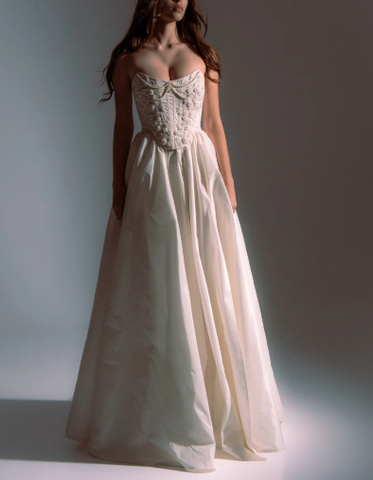 Elegante vestido de noche sin tirantes de satén con cuentas, corte en A, abertura, estilo baile de graduación Y8314