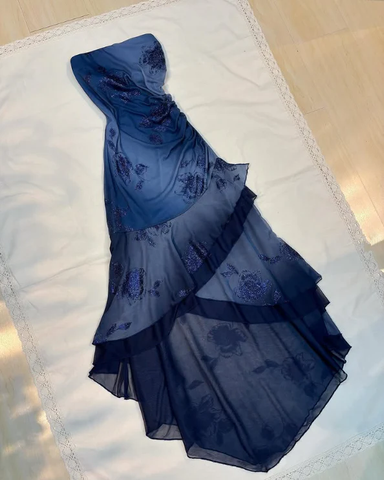 Robe de soirée sirène bustier bleu marine à volants, modèle Y7811