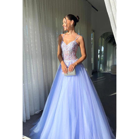 Robe de bal longue trapèze à bretelles spaghetti et col en V avec appliques