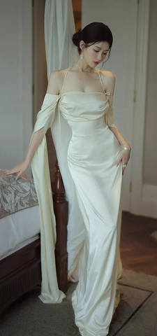 Robe de bal longue dos nu sexy en satin blanc à manches longues Y2080