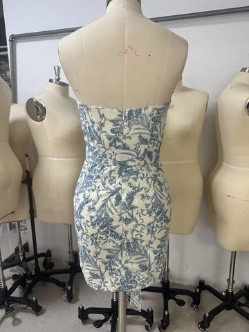 Vestido corto estampado floral para fiesta de bienvenida, sin tirantes, modelo Y3080