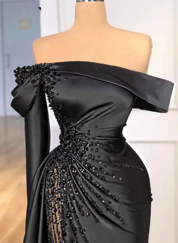Robe de bal fourreau en satin noir orné de perles, épaules dénudées, robe longue de soirée Y8030