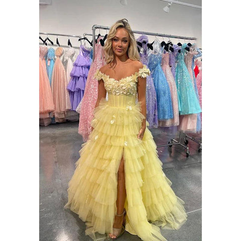 Vestido de fiesta formal de tul, glamuroso y dramático, sin mangas, con hombros descubiertos y corte A