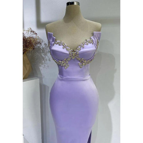Robe de soirée trompette bustier en dentelle avec fente latérale et perles 