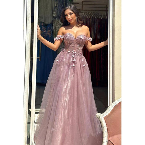 Elegante y lujoso vestido de fiesta de tul con apliques, corte A, hombros descubiertos y mangas casquillo