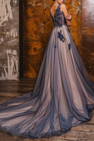 Vestidos de graduación de corte A, escote en V, sin mangas, largos hasta el suelo, con abertura frontal y apliques.