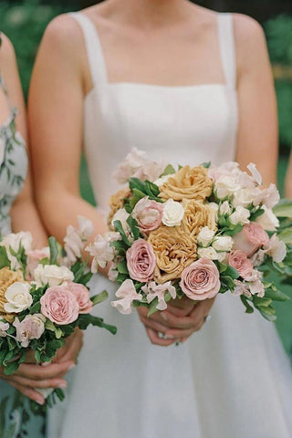 Robe de mariée simple, coupe trapèze, col carré, style modeste WD745