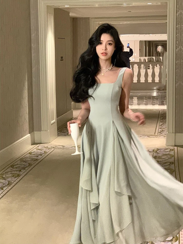 Robe de soirée élégante à bretelles blanches et col carré, modèle Y4486