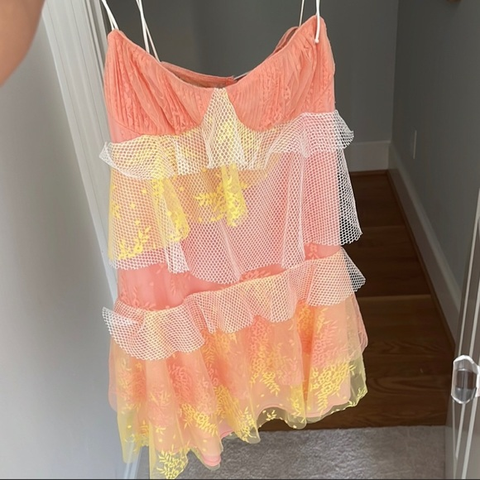 Robe de soirée courte pour le bal de fin d'année Y2779