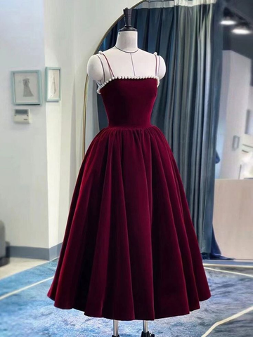 Robe de bal mi-longue en velours bordeaux à perles, bretelles spaghetti, Y4631