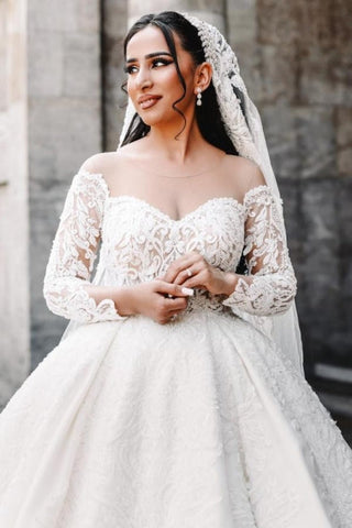 Ball Gown Sweetheart Long Sleeve Floor-Length Stain Wedding Dresses with Lace