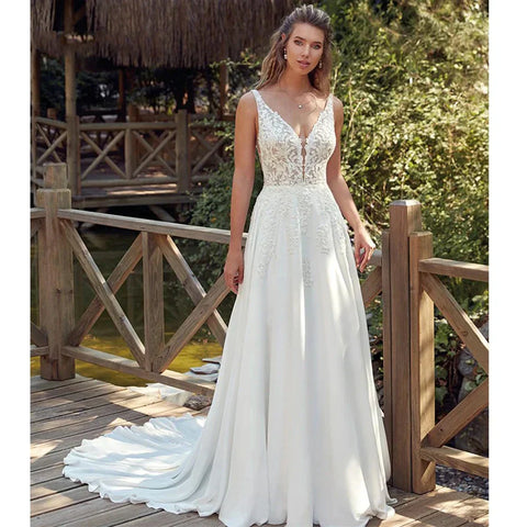 Bohemian Sexy Off Shoulder Sleeveless Beach Mopping Wedding Dresses Lace Appliques V-neck Backless Fascinating Bridal Gowns 2023