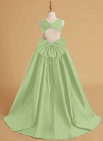 Ball-Gown/Princess Satin Sweep Train Flower Girl Dress