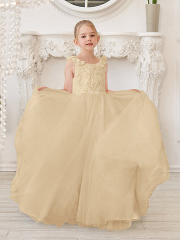 Elegant White Tulle Flower Girl Dress with Sweep Train