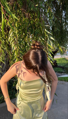 Robe de bal de printemps mignonne et sans manches de coupe trapèze Y6916