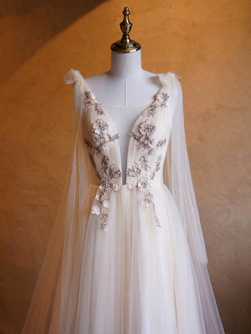 Vestidos de graduación largos hasta el suelo con escote en V profundo, bordado de tul y corte en A