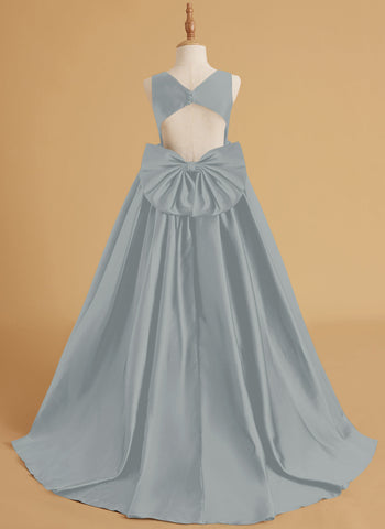 Ball-Gown/Princess Satin Sweep Train Flower Girl Dress
