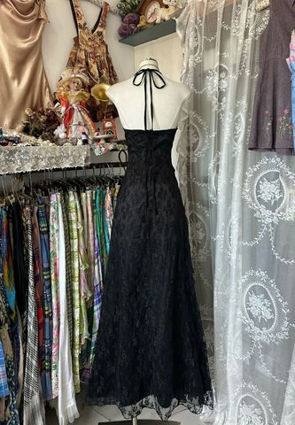 Robe de soirée longue vintage en mousseline noire et dentelle à col en V Y7813