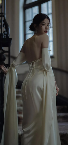 Robe de bal longue dos nu sexy en satin blanc à manches longues Y2080