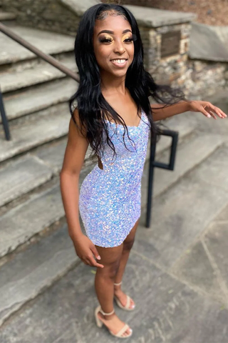 Vestido blanco de fiesta ajustado con escote en V y lentejuelas Y957