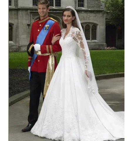 Elegant Italian white bridal dress V-neck stand-up collar lace applique long sleeve satin button Saudi Arabian trouw jurken dame