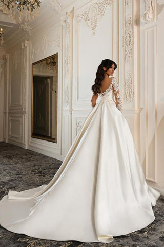Elegant Long Sleeves A-line Sweetheart Satin Lace Wedding Dresses with Pockets