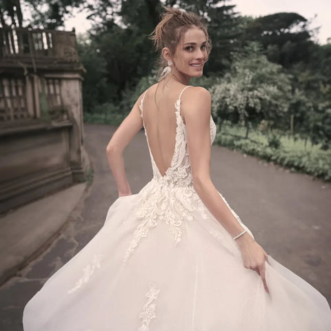 Elegant Wedding Dresses For Woman Popular Summer A-line V-Neck Sleeveless Appliques Open Back Vestidos De Novia