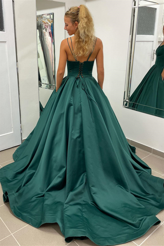 Vestido largo de fiesta de satén verde cazador con escote en V y corte en A