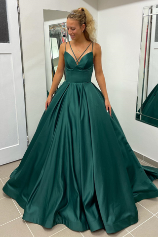Vestido largo de fiesta de satén verde cazador con escote en V y corte en A
