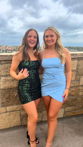 Vestido de fiesta azul claro con tirantes finos y fruncido Y2657