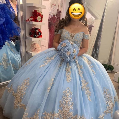 Vestido de quinceañera azul bebé, estilo baile, con hombros descubiertos y mangas, ideal para fiestas de cumpleaños de 16 años (modelo Y403)