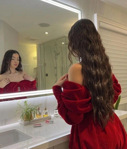 Vestido corto de fiesta con hombros descubiertos de terciopelo rojo Y4184