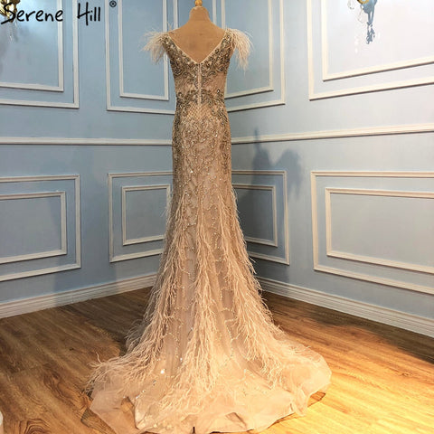 Champagne Luxury V-Neck Sexy Mermaid Evening Dresses 2025 Diamond Feathers Sleeveless Formal Dress LA70350