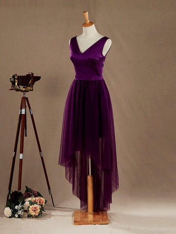 Robe de demoiselle d'honneur en tulle et satin assortis, col en V, ourlet asymétrique 