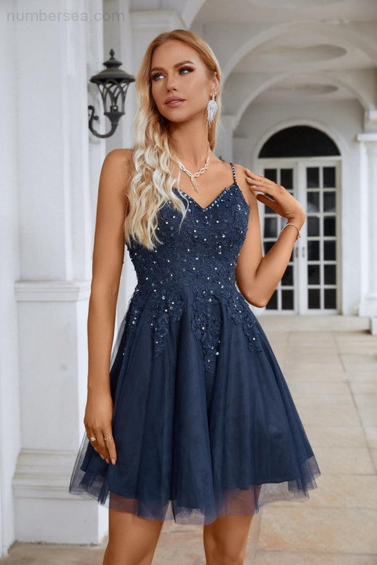 Ladies V Neck Sequins Embroidered Spaghetti Straps Super Short Bridesmaid Evening Dress Wedding Party Beach Evening Dress 28102