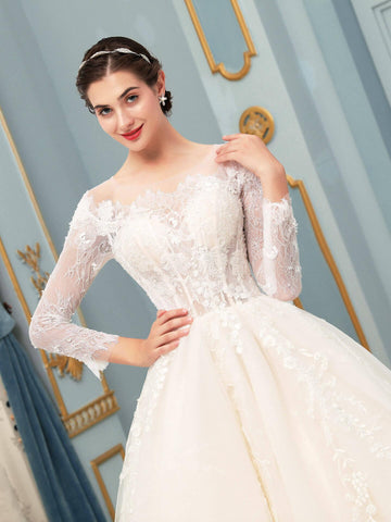 Robe de mariée longue sans manches en tulle et dentelle avec appliques 