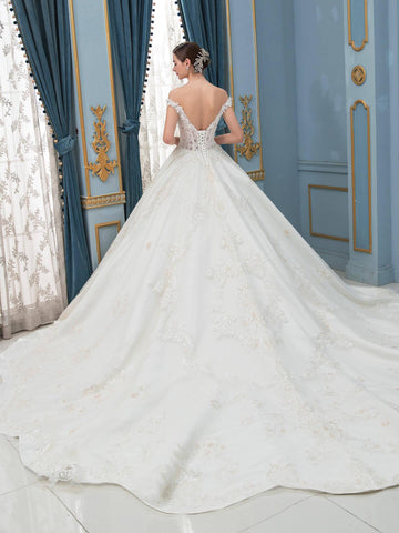Robe de mariée de style bal, en dentelle, avec appliques et perles, luxueuse, épaules dénudées, longueur au sol, longue traîne 
