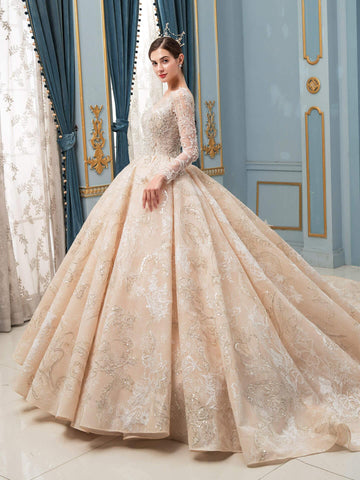 Robe de mariée de style bal, luxueuse, perlée à la main, longueur au sol, manches longues, avec longue traîne 