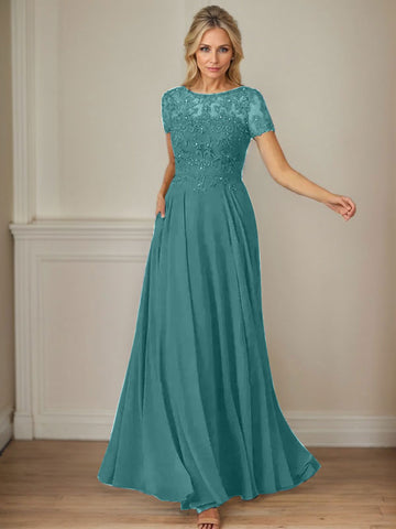 Vestido de gasa azul marino oscuro de corte en A con escote barco y lentejuelas 