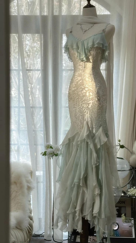 Robe de soirée sirène vert menthe élégante à fines bretelles en mousseline et perles, modèle Y8546