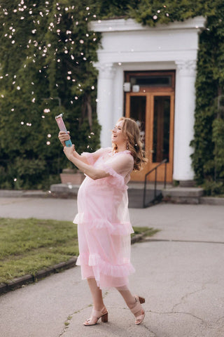 Light Blue Tulle Overlay Dress For Pregnant Pictures