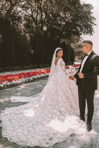 Long sleeves Lace round neck Ball gown Wedding Dress