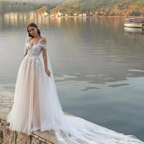 Luxury Off Shoulder Sleeveless Sexy Lace Mopping Beautiful Wedding Dresses Boho Backless Charming Simple Bridal Gowns New 2023