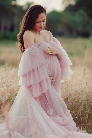 Blush Sweetheart Maternity Robe for Photoshoot with Spaghetti Strap