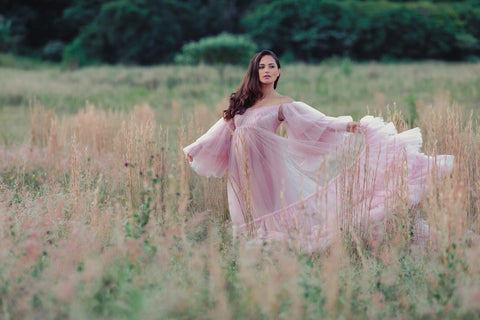 Blush Sweetheart Maternity Robe for Photoshoot with Spaghetti Strap