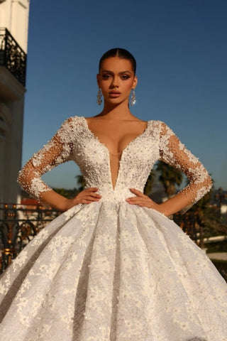 Noble sweetheart 3/4 length sleeves ball gown lace wedding dress rhinestones