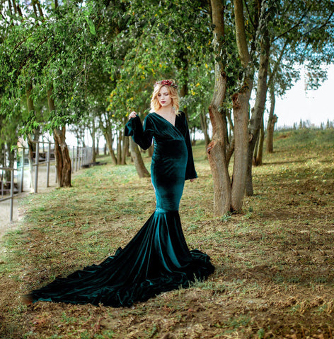 Gold velvet pregnant woman V-neck drag-tail dress long skirt photography dress fishtail skirt